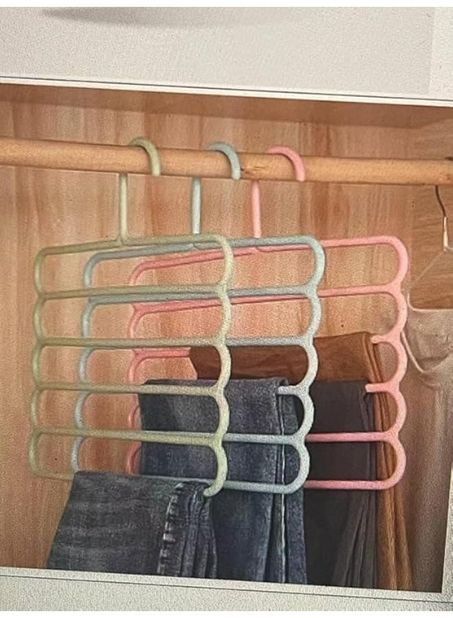 "Multi-purpose spiral metal pants hanger with an innovative and practical design. It helps you hang multiple pieces of clothing in a small space inside your wardrobe, giving you neat organization and excellent space-saving. (2 pieces) (TG)" - Image 4